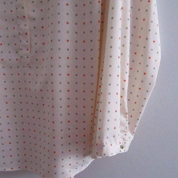 Shirt - Picture 3 of 5